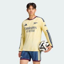 Oryginalna koszulka z trzeciego zestawu z długim rękawem Arsenal FC 26/27. Żółte koszulki męskie z długim rękawem Adidas, xs, z dzianiny, bez ramiączek, do piłki nożnej, climacool (adidas). Za 699.00 zł.
