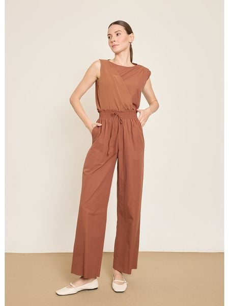 BGN Spodnie w kolorze jasnobrązowym rozmiar: 38. Brązowe spodnie materiałowe damskie BGN, bez wzorów, z materiału. Za 121.99 zł.