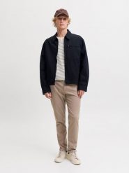 Jack & Jones Spodnie chino "Pstmarco" w kolorze beżowym rozmiar: W31/L32. Brązowe spodnie materiałowe męskie Jack & Jones, z aplikacjami, ze skóry. Za 169.95 zł.