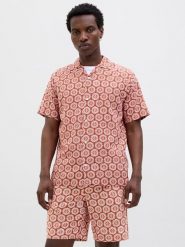 Jack & Jones Koszula w kolorze jasnoróżowo-czerwonym rozmiar: L. Czerwone koszule męskie Jack & Jones, l, bez wzorów, z bawełny, bez kołnierzyka, bez ramiączek. Za 74.81 zł.