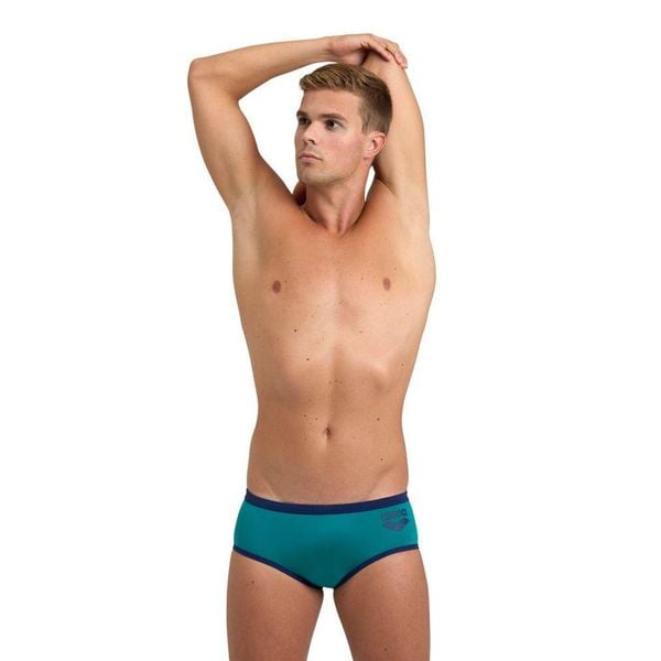 Kąpielówki męskie slipy kąpielowe treningowe na basen Arena One. Niebieskie kąpielówki męskie Arena, m, bez wzorów, do pływania. Za 51.38 zł.