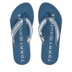 Japonki Tommy Hilfiger. Niebieskie klapki damskie Tommy Hilfiger, bez wzorów, bez obcasa. Za 169.99 zł.