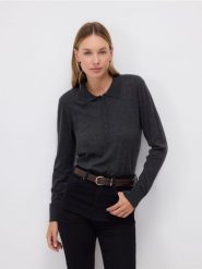 Sweter z wełną - ciemnoszary. Szare swetry klasyczne damskie Reserved, l, z dzianiny, bez kołnierzyka. Za 119.99 zł.