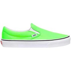 Buty do chodzenia dla dorosłych Vans Classic Slip-On wsuwane. Zielone trampki i tenisówki damskie Vans, bez wzorów. Za 207.00 zł.