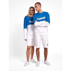 Bluza Hummel Legacy Manfred. Białe bluzy sportowe damskie HUMMEL, xs, bez wzorów, bez ramiączek, bez kaptura. Za 204.50 zł.