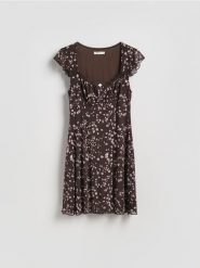 Wzorzysta sukienka - wielobarwny. Sukienki damskie Reserved, na co dzień, l, bez wzorów, z dzianiny, bez kołnierzyka, bez ramiączek, proste. Za 79.99 zł.