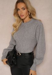 Szary Sweter z Wiskozy Ozdobiony Tłoczeniem Harizia. Szare swetry klasyczne damskie Renee, na zimę, z wiskozy, bez kołnierzyka. Za 139.99 zł.