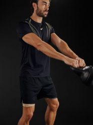 4F Koszulka trenignowa regular szybkoschnąca męska - czarna XXL. Czarne t-shirty sportowe męskie 4f, m, z materiału, bez ramiączek, do biegania. Za 129.99 zł.