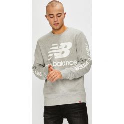 New Balance - Bluza. Szare bluzy bez kaptura męskie New Balance, l, z bawełny. W wyprzedaży za 239.90 zł.