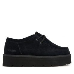Półbuty Clarks. Czarne półbuty damskie Clarks, bez wzorów, bez obcasa, na płaskiej podeszwie. Za 479.99 zł.