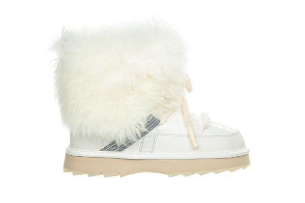Śniegowce Emu Blurred Glossy Coconut 119180, Biały, Skóra naturalna - 37. Białe śniegowce damskie EMU, z gumy. W wyprzedaży za 599.00 zł.