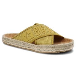Klapki damskie Big Star, materiał tekstylny z szerokim paskiem z logo na cholewce miękką wkładką, żółte, JJ274A409. Żółte klapki damskie Big Star, bez wzorów, z materiału, bez obcasa. Za 109.00 zł.