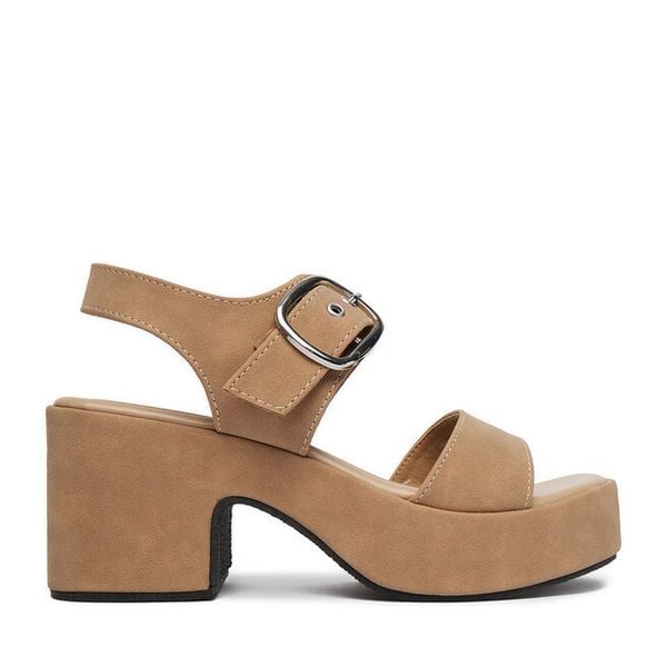 Sandały DeeZee. Brązowe sandały damskie DeeZee, bez wzorów, bez obcasa, na słupku. Za 149.99 zł.