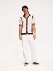 Ażurowy sweter polo - bordowy. Czerwone swetry męskie Reserved, l, w ażurowe wzory, z bawełny, bez kołnierzyka. Za 139.99 zł.