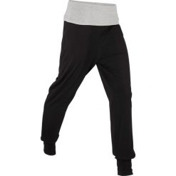 Spodnie haremki, długie Level 1 bonprix czarno-jasnoszary melanż. Czarne spodnie materiałowe damskie bonprix, z dżerseju, na fitness i siłownię. Za 59.99 zł.