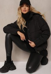 Czarna Pikowana Kurtka z Odpinanym Kapturem Miarisa. Czarne kurtki damskie Renee, l, z aplikacjami, z jeansu. Za 169.99 zł.