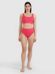 4F Dół od bikini damski - różowy L. Czerwone bikini damskie 4f, bez wzorów. W wyprzedaży za 39.99 zł.