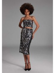 SWING Spódnica w kolorze srebrnym rozmiar: 44. Szare spódniczki damskie Swing, bez wzorów, z podwyższonym stanem, midi. Za 213.69 zł.