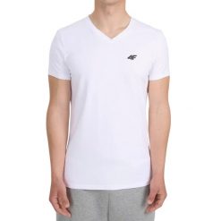 Koszulka męska 4F - bawełniany T-shirt, regular fit. Białe t-shirty męskie 4f, l, bez wzorów, z bawełny, bez kołnierzyka. Za 45.99 zł.