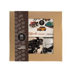 Junak M12 — paczka (Zawartość paczki: koszulka, torba, kubek, słodycze; Rozmiar koszulki / bluzy: XXL (damska); Kolor koszulki / bluzy: biały; Rodzaj. Białe t-shirty damskie nikiniki, m, bez wzorów, z bawełny, bez kołnierzyka. Za 169.00 zł.