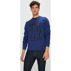 Tommy Hilfiger - Bluza. Niebieskie bluzy bez kaptura męskie Tommy Hilfiger, l, z bawełny. W wyprzedaży za 319.90 zł.