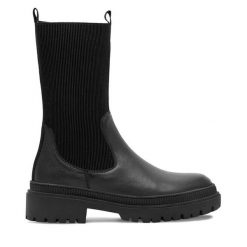 Botki Lasocki. Czarne botki damskie Lasocki, bez obcasa, na płaskiej podeszwie, bez zapięcia. Za 249.99 zł.