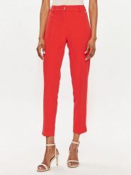 Maryley Spodnie materiałowe 24EB52Z/M23/43FI Czerwony Regular Fit. Czerwone spodnie materiałowe damskie Maryley, bez wzorów, z materiału. W wyprzedaży za 119.99 zł.