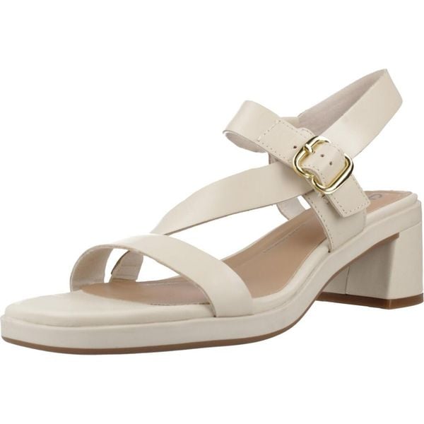 Sandały CLARKS 26186894C Beżowy. Brązowe obuwie trekkingowe damskie Clarks, bez wzorów, ze skóry, bez obcasa. Za 318.99 zł.