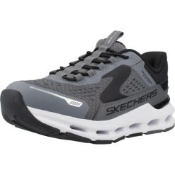 Buty SKECHERS GLIDE STEP PLUS VISTA LANE Szary. Szare buty trekkingowe męskie Skechers, z syntetyku, bez zapięcia, trekkingowe, Skechers Sport. Za 280.99 zł.