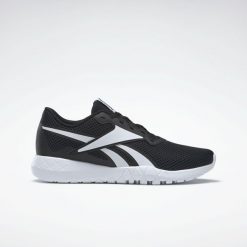 Buty do chodzenia damskie Reebok Flexagon Energy TR. Białe buty sportowe na co dzień damskie Reebok, bez wzorów, z materiału, trekkingowe. Za 169.00 zł.