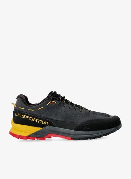 Buty podejściowe męskie La Sportiva Tx Guide Leather. Czarne buty trekkingowe męskie La Sportiva, z gumy, bez zapięcia, trekkingowe. Za 758.99 zł.