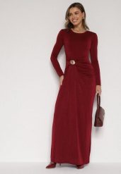 Bordowa Taliowana Sukienka o Eleganckim Kroju z Marszczeniem i Aplikacją Sewedina. Czerwone sukienki damskie Born2be, na imprezę, s, z aplikacjami, z futra, eleganckie, bez kołnierzyka, bez ramiączek, maxi, dopasowane. Za 139.99 zł.
