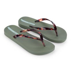 Japonki damskie Ipanema Anat Connect. Zielone klapki damskie Ipanema, bez wzorów, bez obcasa. Za 111.15 zł.