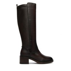 Kozaki Tamaris. Brązowe kozaki damskie Tamaris, bez obcasa, na słupku. Za 754.99 zł.