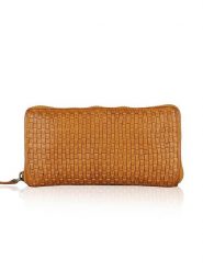 Bellicci Skórzany portfel "Eleanor" w kolorze jasnobrązowym - 19 x 9 x 2 cm rozmiar: onesize. Brązowe portfele damskie Bellicci, bez wzorów, z materiału. Za 126.45 zł.