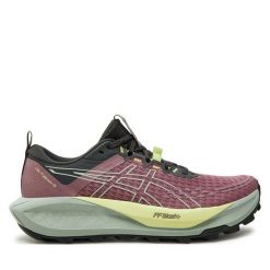 Buty do biegania Asics. Fioletowe obuwie do biegania damskie Asics. Za 439.99 zł.