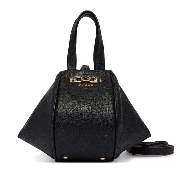 Torebka Guess. Czarne torebki klasyczne damskie Guess, z aplikacjami, bez dodatków. Za 659.99 zł.
