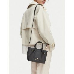 Torebka Beverly Hills Polo Club. Szare torebki klasyczne damskie Beverly Hills Polo Club, bez wzorów, bez dodatków. Za 249.99 zł.