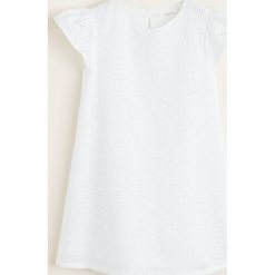 Mango Kids - Sukienka dziecięca Carmen 110-152 cm. Białe sukienki dziewczęce Mango Kids, bez wzorów, z bawełny, casualowe, bez ramiączek, krótkie. W wyprzedaży za 59.90 zł.