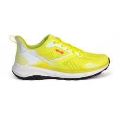 Uniwersalne buty wielofunkcyjne SAYA Izas. Żółte buty trekkingowe męskie IZAS. Za 269.52 zł.