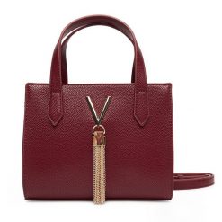 Torebka Valentino. Czerwone torebki klasyczne damskie Valentino, bez wzorów, bez dodatków. Za 359.99 zł.