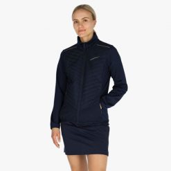 Bluza z kapturem trening damska Swedemount On Course Fullzip szybkoschnąca. Niebieskie bluzy z kapturem damskie SWEDEMOUNT. Za 279.99 zł.