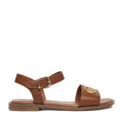 Sandały Beverly Hills Polo Club. Brązowe sandały damskie Beverly Hills Polo Club, bez wzorów, bez obcasa, na płaskiej podeszwie. Za 249.99 zł.