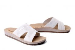 INBLU AG-14 002 beżowy, klapki damskie. Brązowe klapki damskie Inblu, bez wzorów, bez obcasa. Za 71.99 zł.