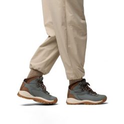 Trekkingi Columbia. Zielone obuwie trekkingowe damskie Columbia. Za 529.99 zł.