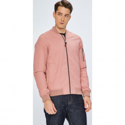 Tom Tailor Denim - Kurtka. Czerwone kurtki męskie Tom Tailor Denim, m, bez wzorów, z bawełny, bez kaptura. W wyprzedaży za 139.90 zł.