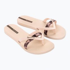 Japonki damskie Ipanema Kirei Chic. Brązowe klapki damskie Ipanema, bez wzorów, bez obcasa. Za 59.99 zł.