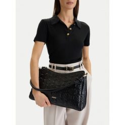 Torebka MEXX. Czarne torebki klasyczne damskie Mexx, bez wzorów, bez dodatków. Za 189.99 zł.