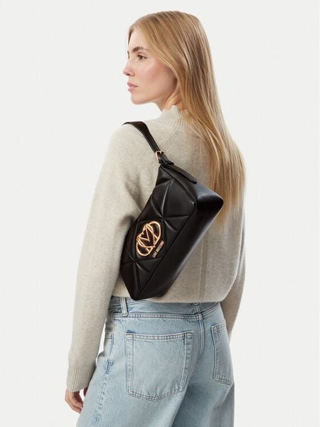 LOVE MOSCHINO Torebka JC4032PP0PLC0000 Czarny. Czarne torebki klasyczne damskie Love Moschino, bez wzorów, ze skóry, bez dodatków. Za 879.99 zł.