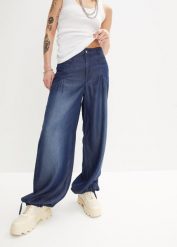 Jeansy wide leg z lejącego lyocellu. Niebieskie jeansy damskie bonprix. Za 169.99 zł.